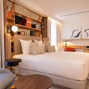 Alberte 4*, París Francia