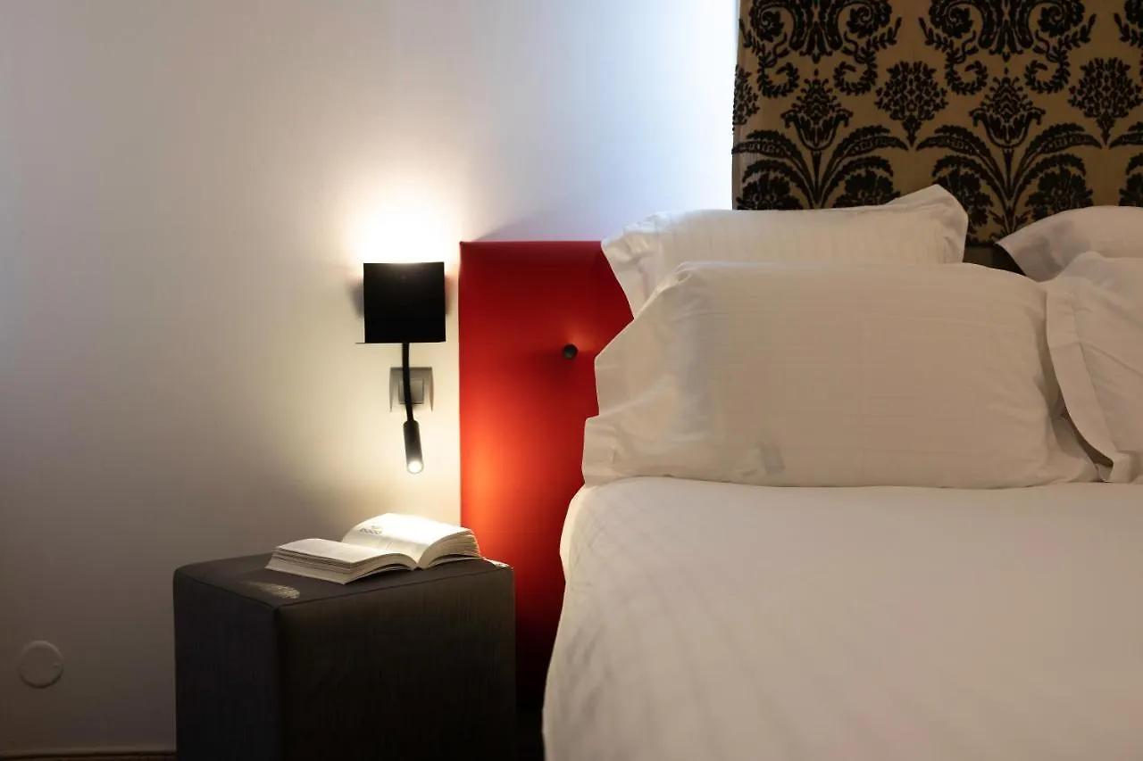 Hotel Restaurant Kyriad Frejus
