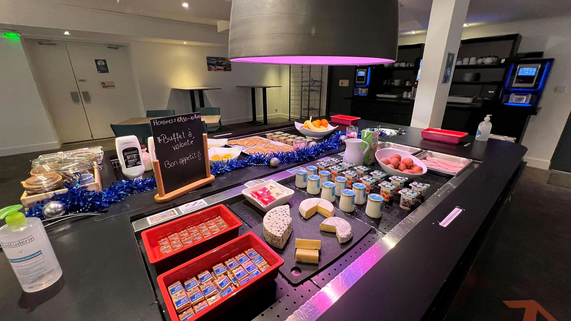 Hotel Restaurant Kyriad Fréjus