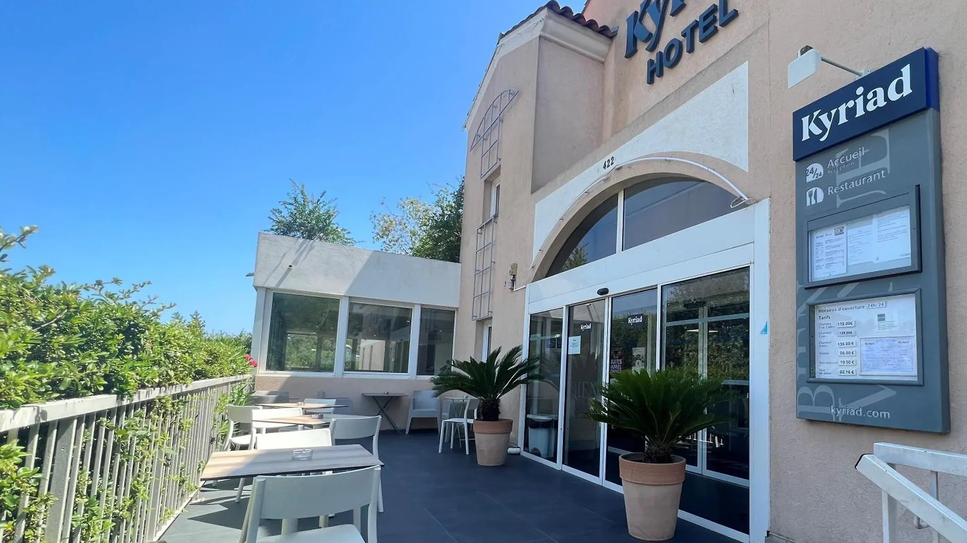 Hotel Restaurant Kyriad Fréjus