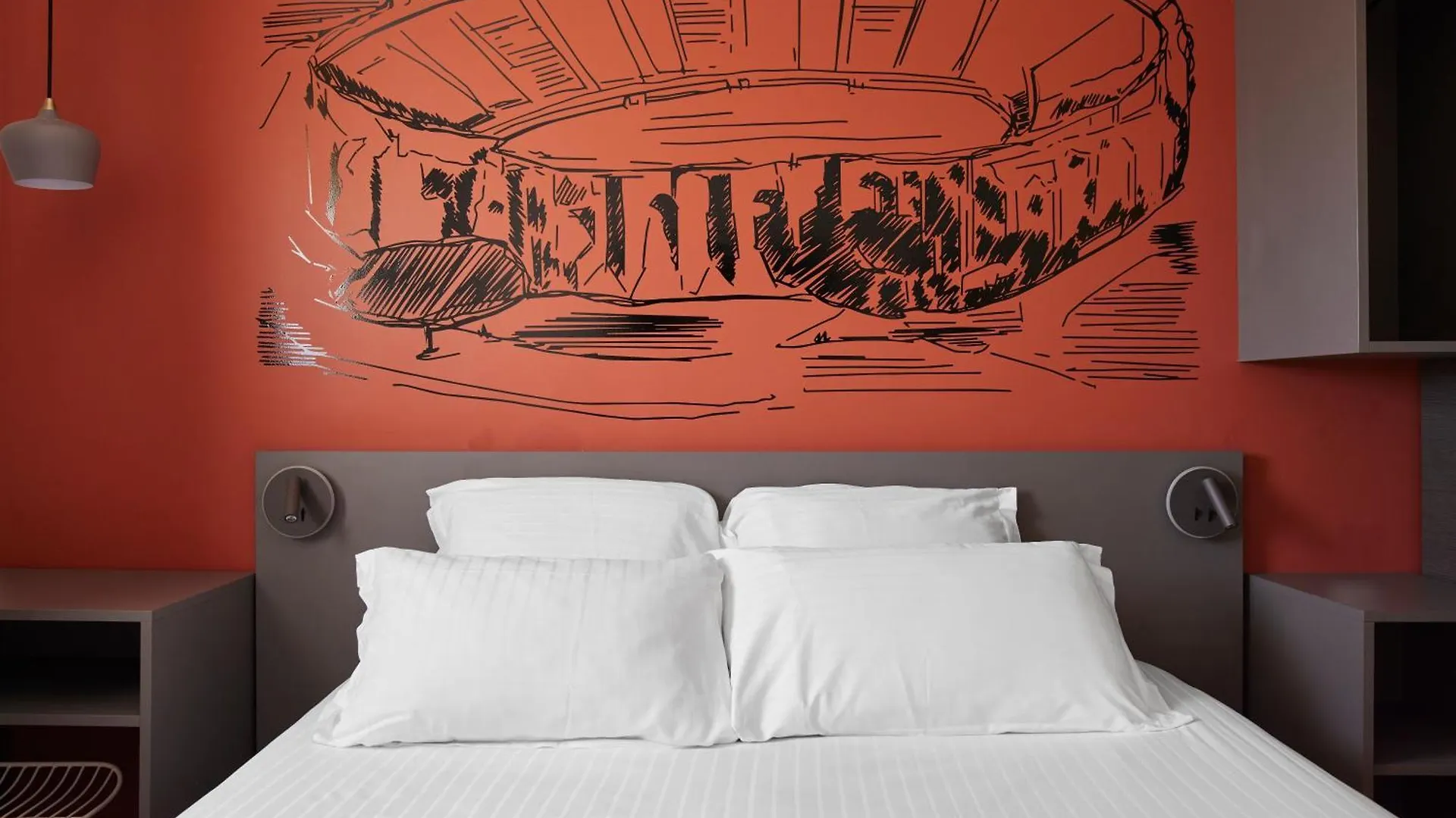 Hotel Restaurant Kyriad Frejus